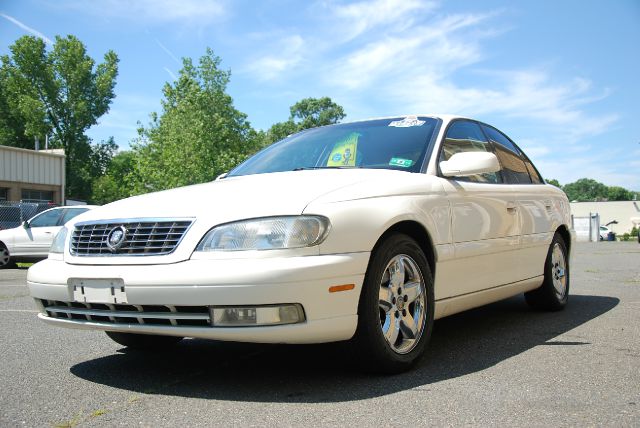 2000 Cadillac Catera Base