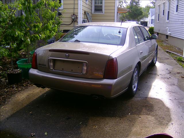 2001 Cadillac DTS Unknown