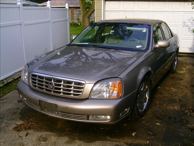 2001 Cadillac DTS Unknown