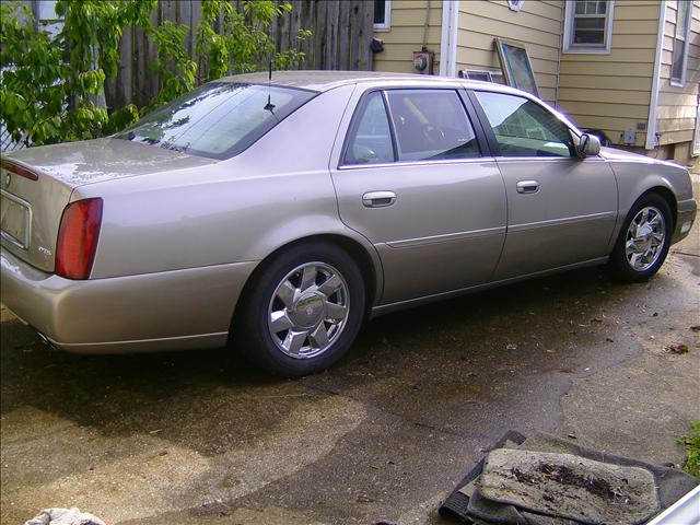 2001 Cadillac DTS Unknown