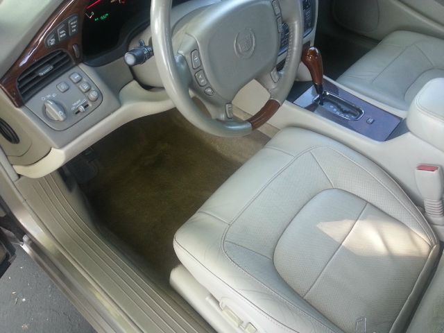 2004 Cadillac DTS Pickup