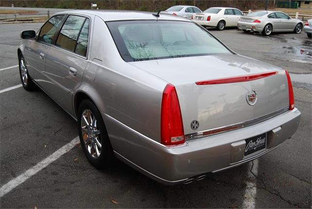 2006 Cadillac DTS Unknown