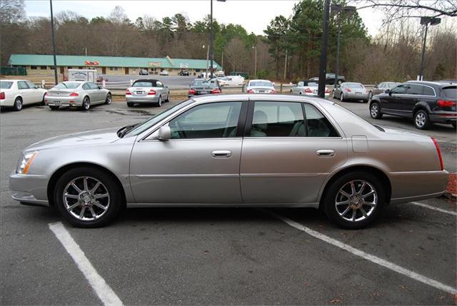 2006 Cadillac DTS Unknown