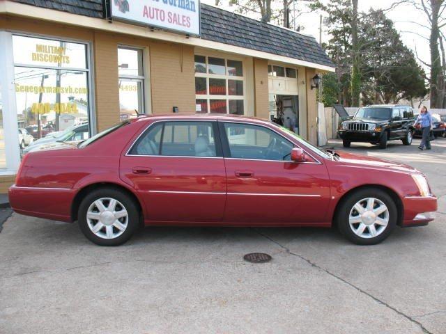 2006 Cadillac DTS 4dr Sdn SES Standard FFV