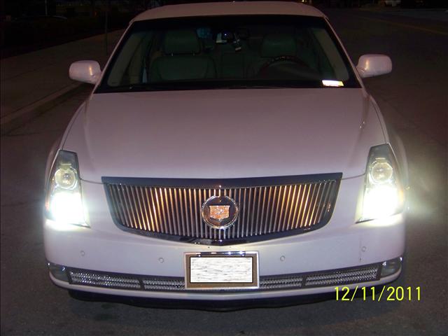 2006 Cadillac DTS Platinum Pickup 4D 5 1/2 Ft