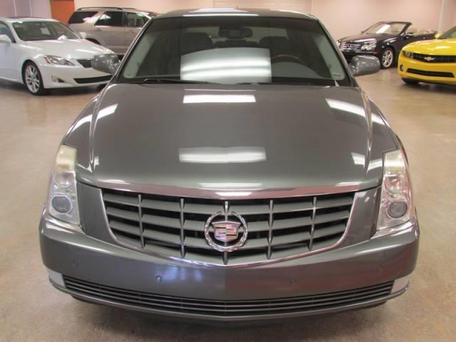 2006 Cadillac DTS 2.7T Sedan 4D
