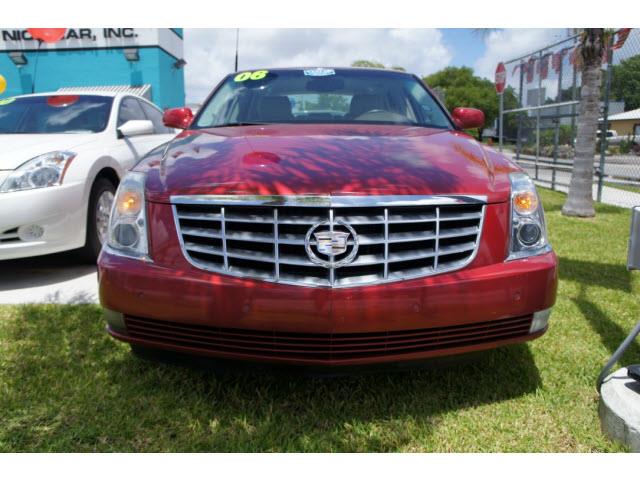 2006 Cadillac DTS Unknown