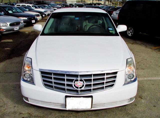 2006 Cadillac DTS Unknown