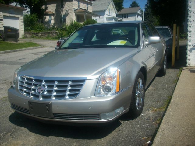 2006 Cadillac DTS Unknown