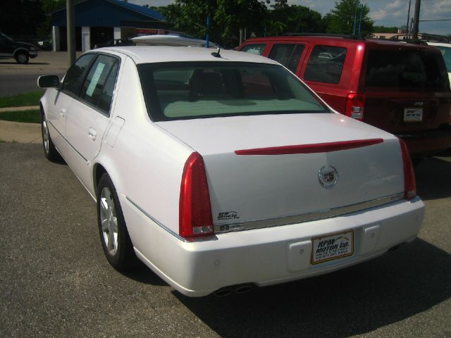 2007 Cadillac DTS SE R