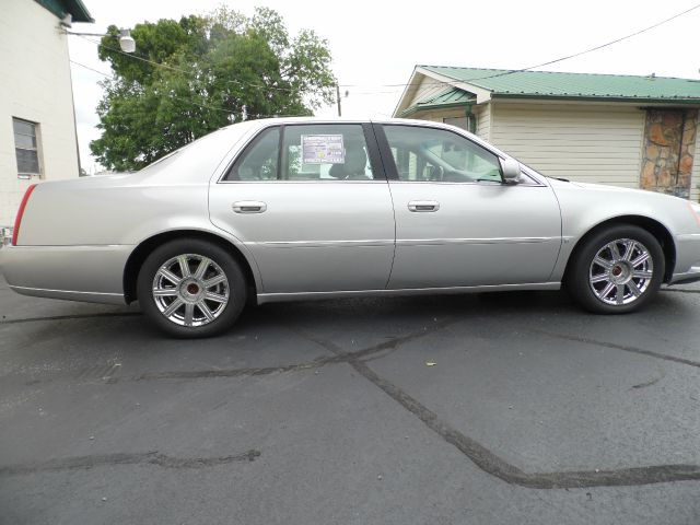 2007 Cadillac DTS 4dr Sdn I4 CVT Ltd Avail