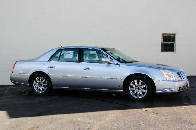 2007 Cadillac DTS Unknown