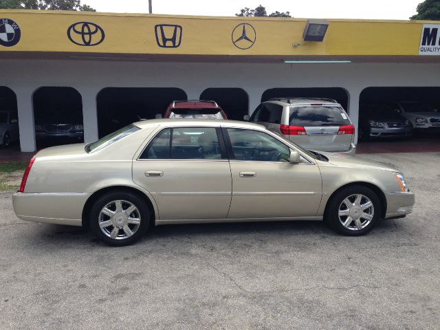 2007 Cadillac DTS SE R