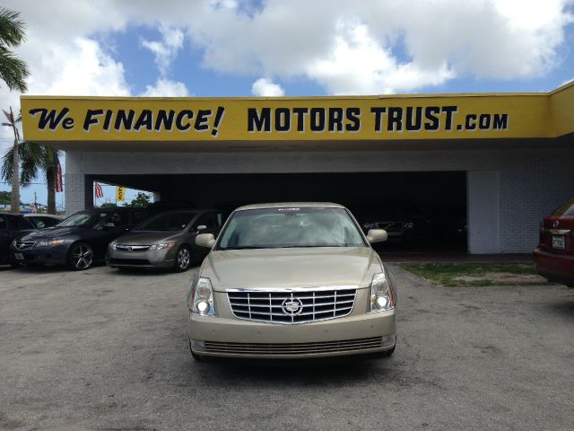 2007 Cadillac DTS SE R