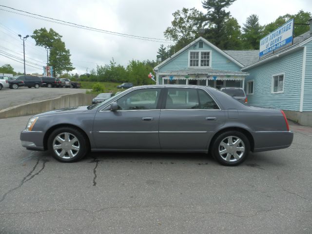 2007 Cadillac DTS T6 Sport Utility 4D
