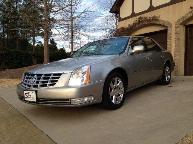 2007 Cadillac DTS SE R