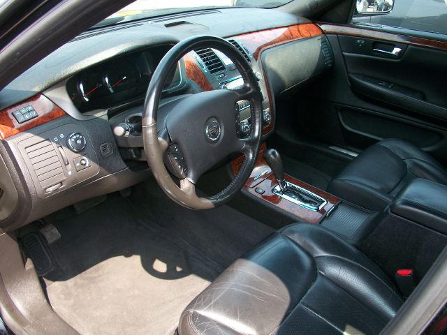 2007 Cadillac DTS SE R