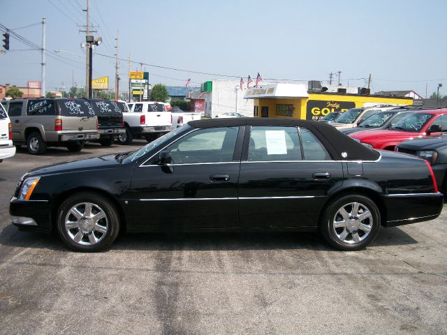 2007 Cadillac DTS SE R