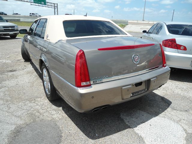 2007 Cadillac DTS Unknown