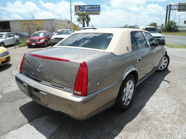 2007 Cadillac DTS Unknown
