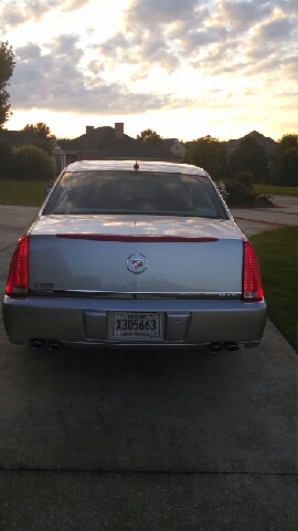 2008 Cadillac DTS Unknown