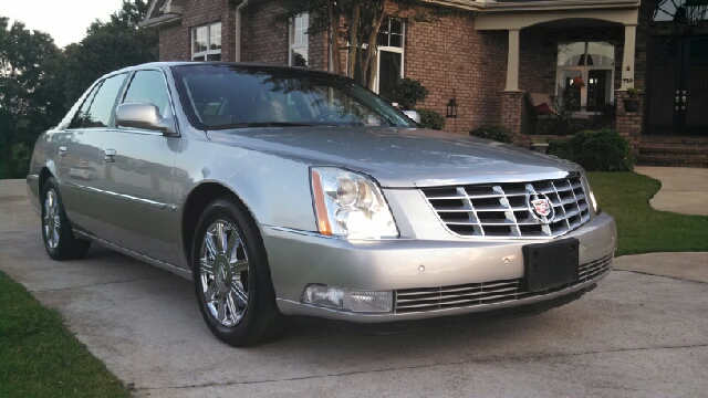 2008 Cadillac DTS Unknown