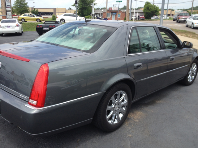 2008 Cadillac DTS SE-R