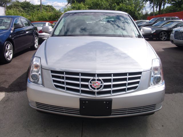 2008 Cadillac DTS SE-R