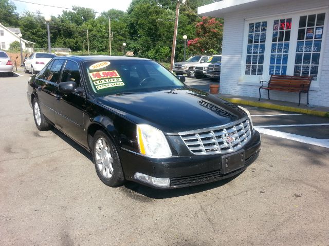 2008 Cadillac DTS 4dr Sdn I4 SE-R