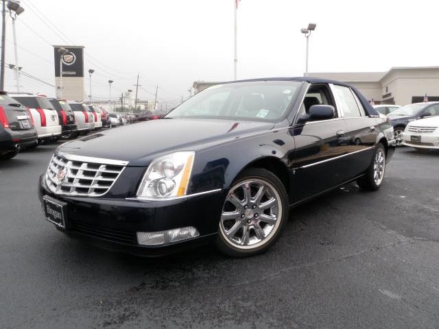 2009 Cadillac DTS Unknown