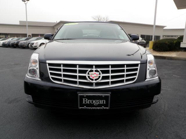 2009 Cadillac DTS Unknown