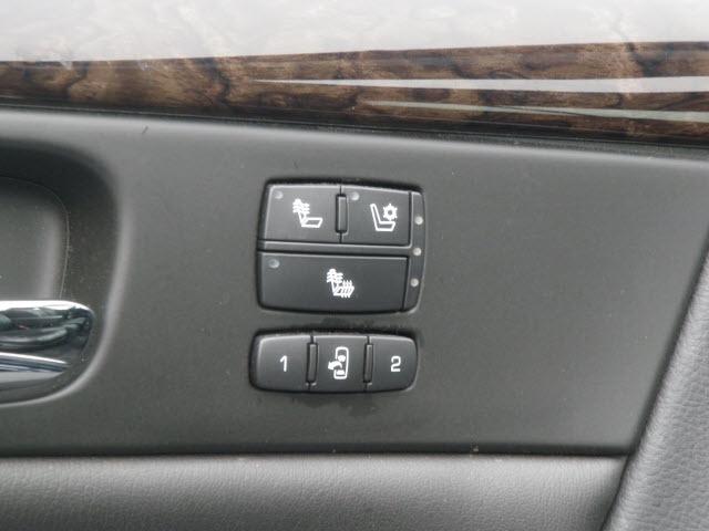 2009 Cadillac DTS Unknown