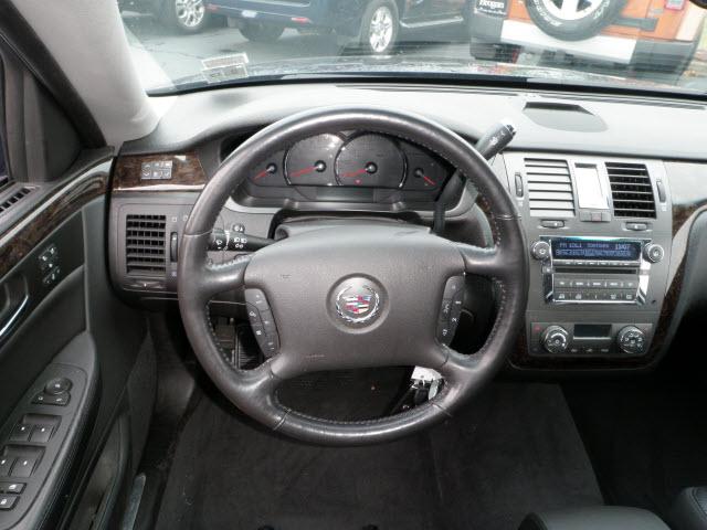 2009 Cadillac DTS Unknown