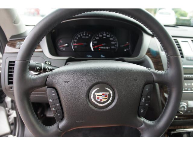 2009 Cadillac DTS Cross Tour EX-L SUV