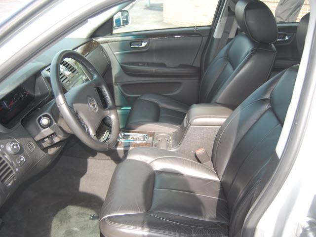 2010 Cadillac DTS Adventurer Model 4WD