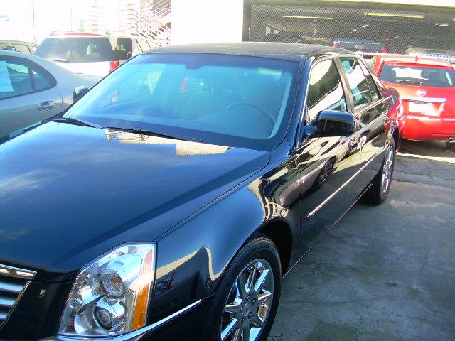2010 Cadillac DTS Coupe