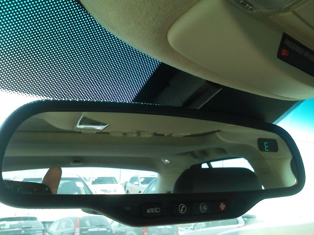 2010 Cadillac DTS Lariatloaded1-owner