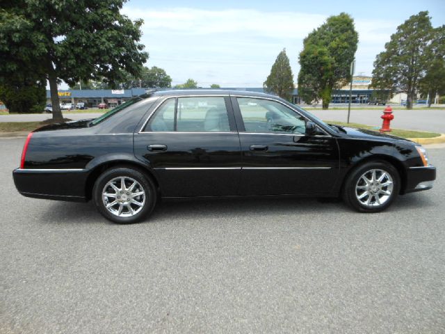 2011 Cadillac DTS Coupe