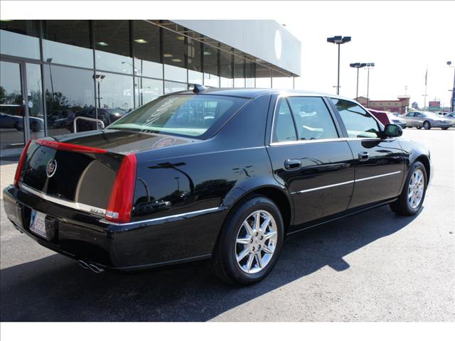 2011 Cadillac DTS SE V6 LTHR