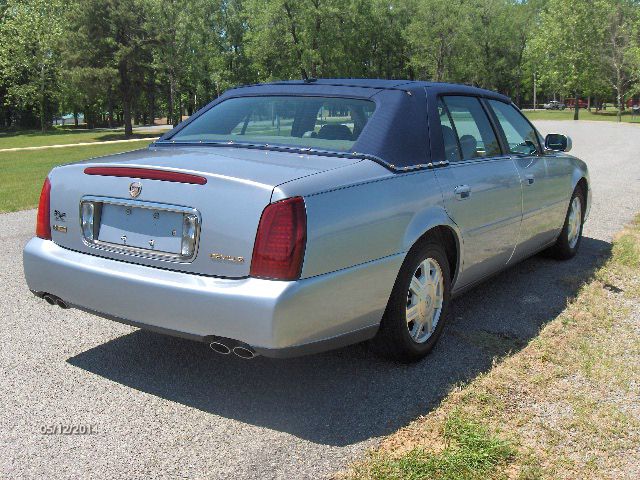 2005 Cadillac Deville Convertible 2D