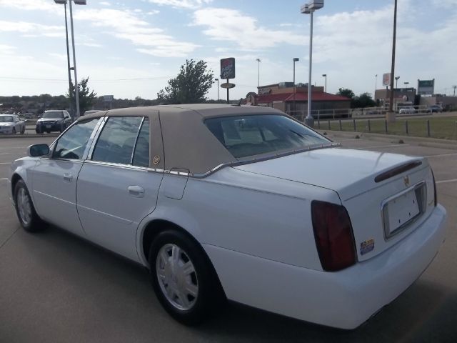 2005 Cadillac Deville Base