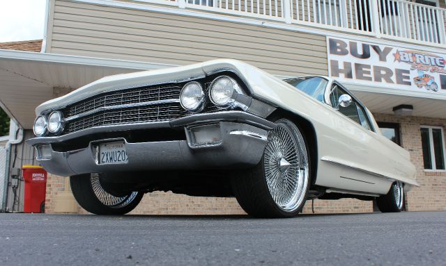 1962 Cadillac Deville 2WD Premium Special Edition