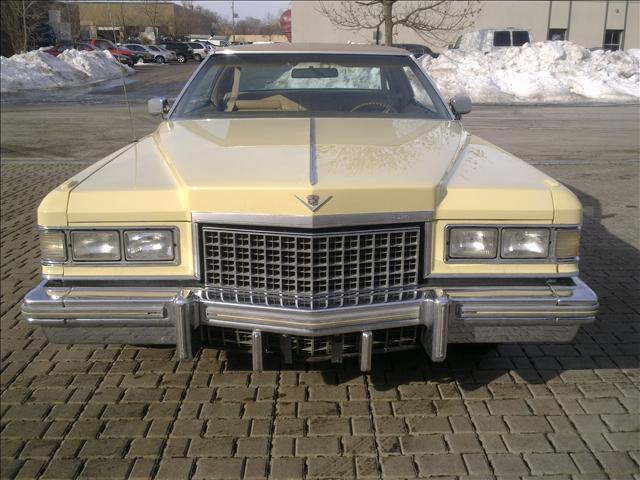 1976 Cadillac Deville Limited 5-passenger