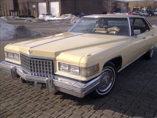 1976 Cadillac Deville Limited 5-passenger