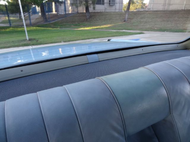 1977 Cadillac Deville 4WD W/sunroof