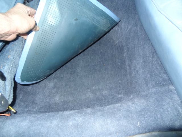 1977 Cadillac Deville 4WD W/sunroof