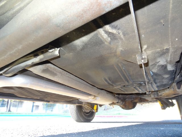 1977 Cadillac Deville 4WD W/sunroof