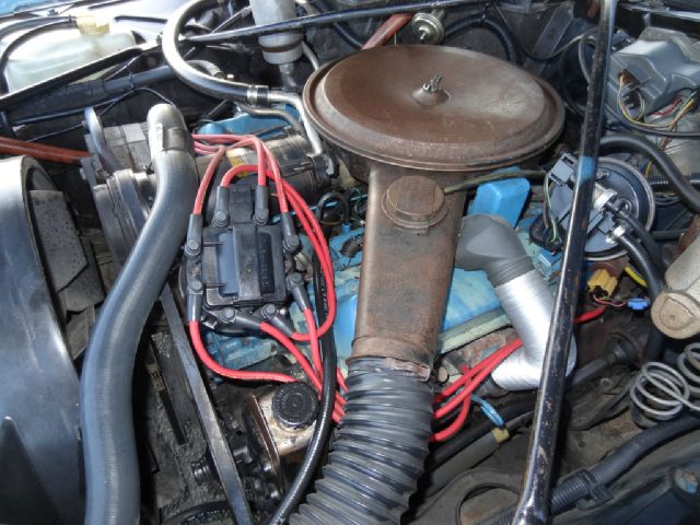 1977 Cadillac Deville 4WD W/sunroof