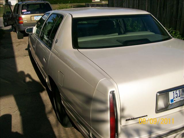1997 Cadillac Deville Unknown