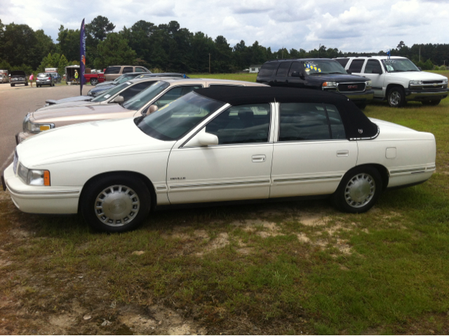 1998 Cadillac Deville Base
